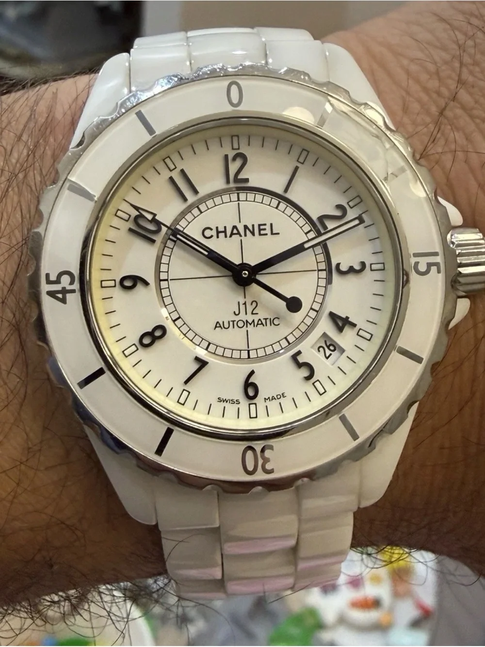 Chanel J12 38mm White Ceramic Automatic Men Unisex Watch H0970 Date Swiss Made